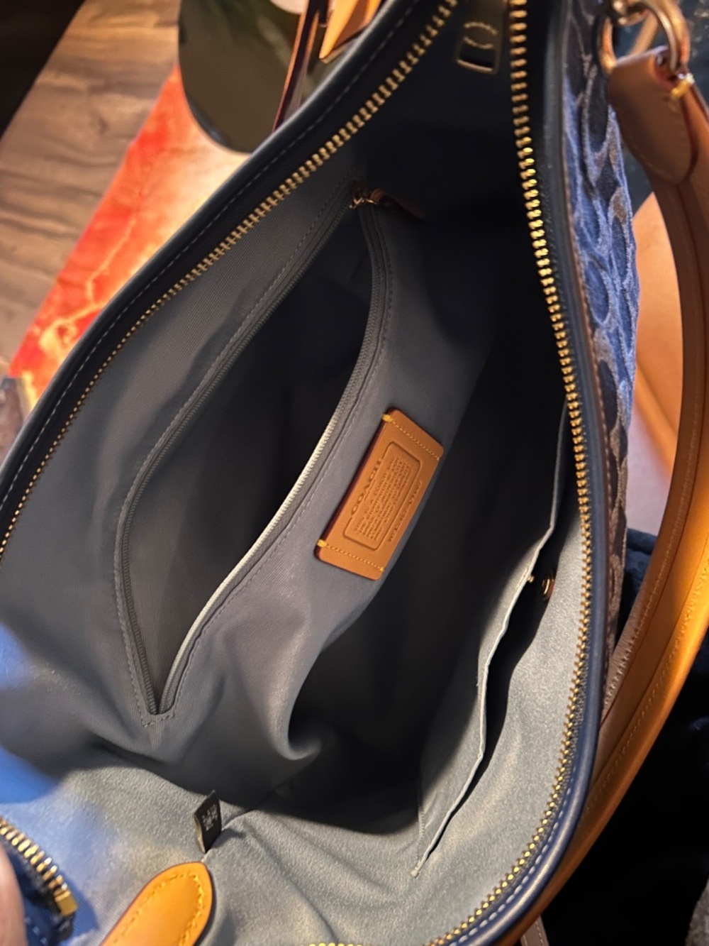 Laurel Large Shoulder Bag In Signature Denimk - Picture 3 of 15